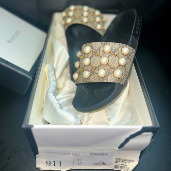 Gucci Pearl Slides - Picture 5 of 10